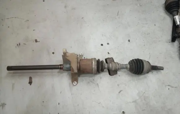 Renault Koleos I Front driveshaft 3jt0a