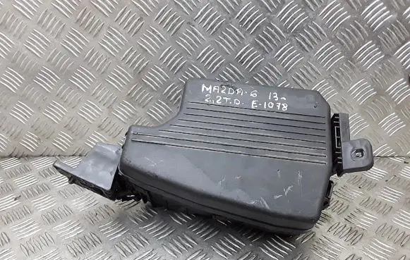 Mazda 6 Fuse module kd4566767