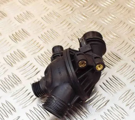 BMW 3 E90 E91 Thermostat 7552403 10106810