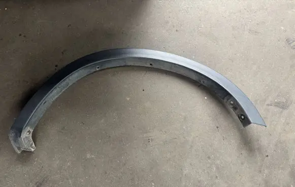 Rear arch trim