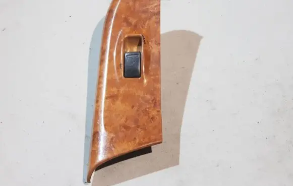 Nissan Maxima Electric window control switch 4423A
