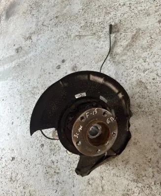 BMW X5 F15 Rear wheel hub 6770984