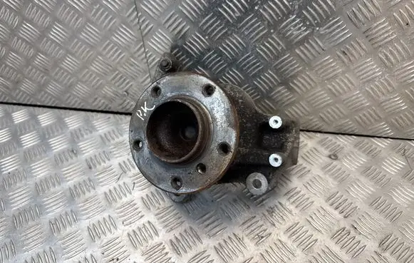 BMW 3 E90 E91 Front wheel hub 6764443 12201210