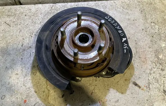 Dodge Durango Rear wheel hub