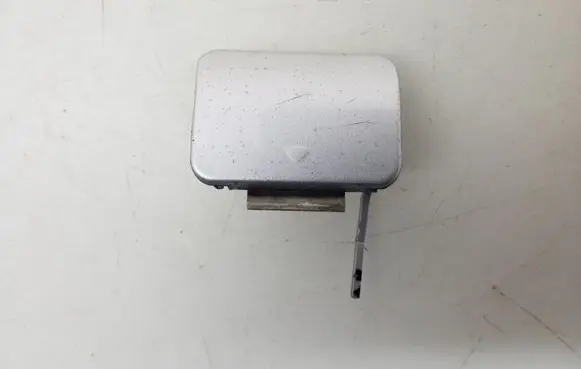 Front tow hook cap/cover
