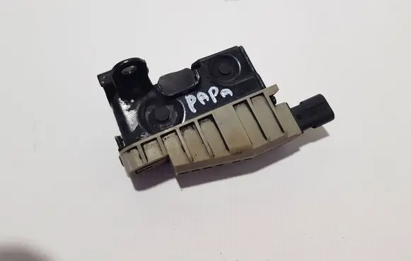 Mercedes-Benz E W212 Engine bonnet/hood lock/catch 2128210151MMN A2128210151