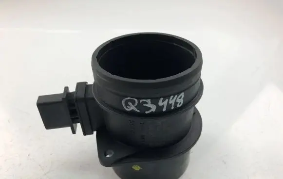 Audi A4 S4 B8 8K Mass air flow meter 03G906461C