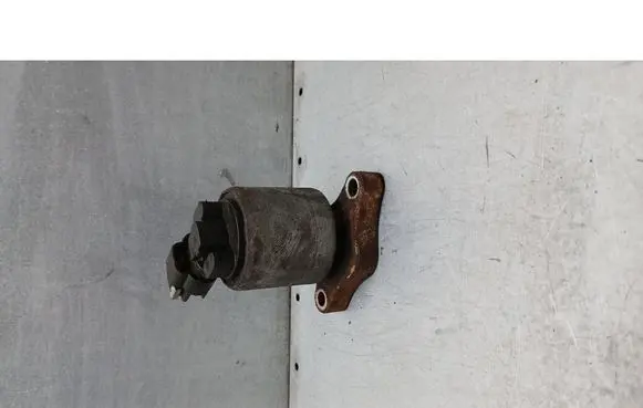 Coolant heater control valve