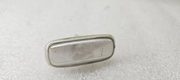 Audi A6 S6 C5 4B Front fender indicator light 4B0949127