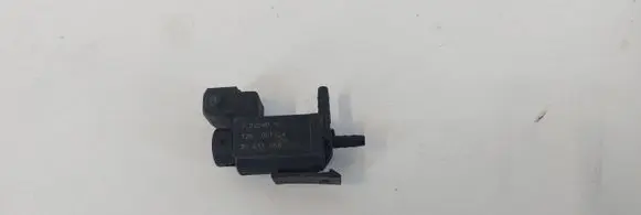 Volvo V70 Turbo solenoid valve 30611668 72224010 00T124