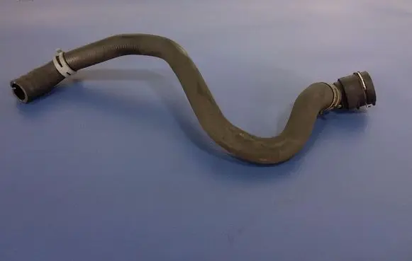Skoda Octavia Mk3 (5E) Engine coolant pipe/hose 5Q0122157