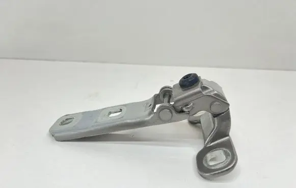 Mini Cooper Countryman F60 Tailgate/trunk/boot hinge 7389430
