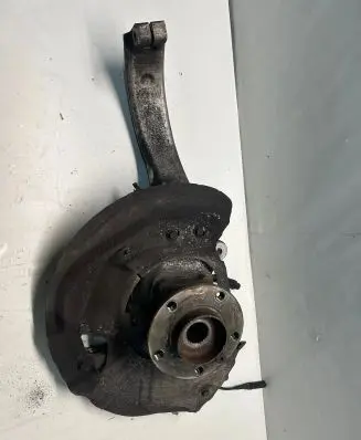 BMW X6 E71 Front wheel hub 6773783