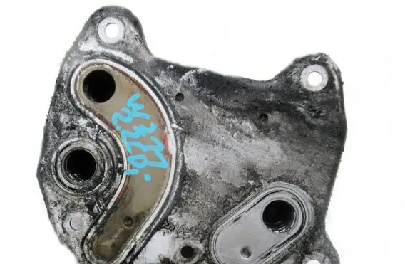 Mercedes-Benz E W211 Engine oil radiator 