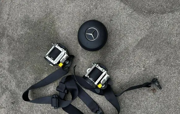 Mercedes-Benz Sprinter W907 W910 Steering wheel airbag 01711218