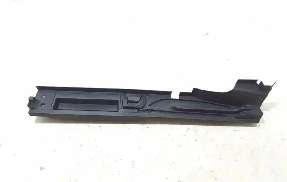 Other trunk/boot trim element