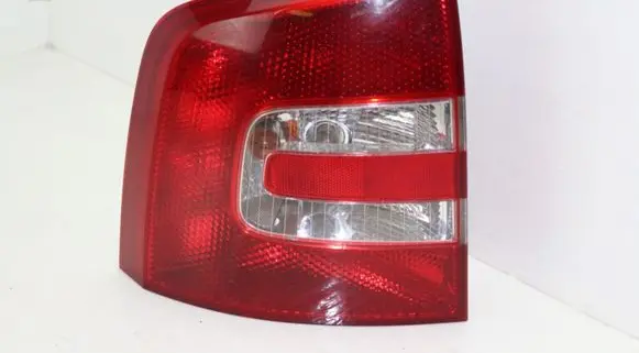 Skoda Octavia Mk2 (1Z) Rear/tail lights 1Z9945095