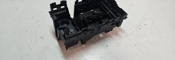 Chrysler Pacifica Fuse box set 63513678