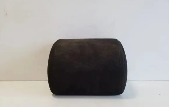 Toyota Avensis T250 Rear seat headrest 