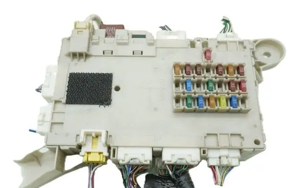Lexus SC 430 Fuse box set 8273024021