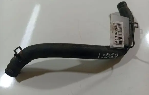 Toyota Previa (XR30, XR40) II Engine coolant pipe/hose 
