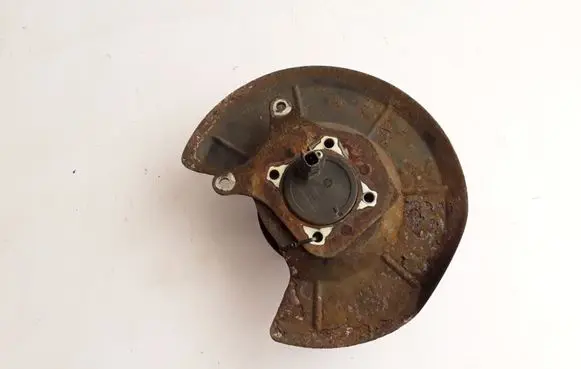 Volvo C70 Rear wheel hub
