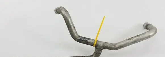 Mercedes-Benz C AMG W203 Engine coolant pipe/hose