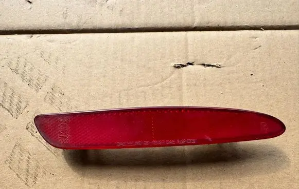 Chevrolet Lacetti Rear tail light reflector 251203R