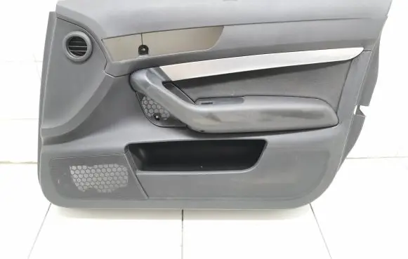 Audi A6 S6 C6 4F Front door card panel trim 4F1867106A 4F2867106A