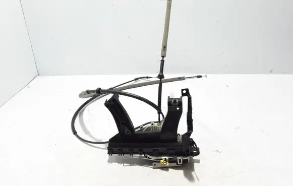 Chrysler Pacifica Front door lock 68211097AC