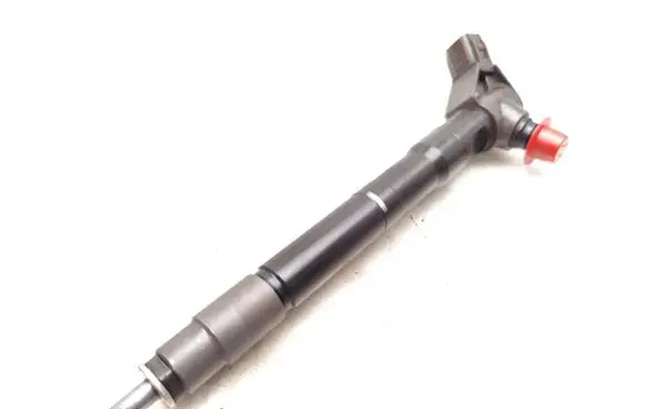 Fuel injector