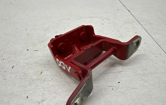 Nissan Leaf II (ZE1) Rear door upper hinge