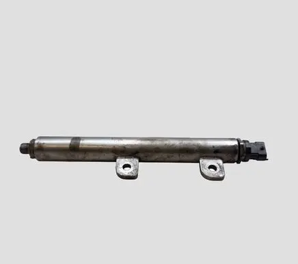 Land Rover Range Rover Sport L320 Fuel main line pipe 9X2Q9D280FA 0445216030