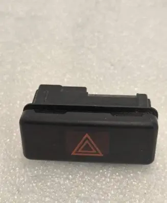 BMW 5 E39 Hazard light switch 8350947