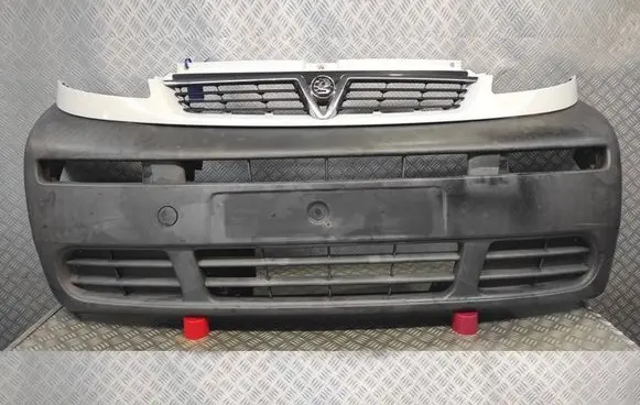 Opel Vivaro Front bumper 8200011389 91165829