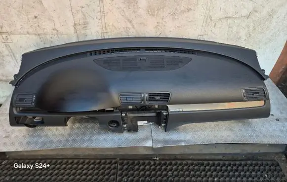 Volkswagen PASSAT B6 Dashboard 3C1857003QT 3C1857003RB