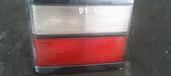 Volkswagen PASSAT B3 Tailgate rear/tail lights 333945108 333945259