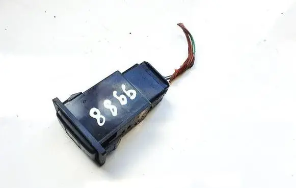 Toyota Avensis T250 Traction control (ASR) switch tr8801