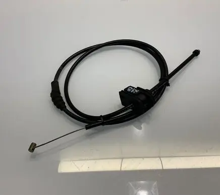 Mercedes-Benz CLS C219 Engine bonnet/hood lock release cable A2118800259 2118800259