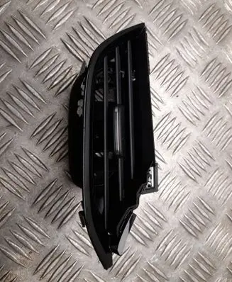 Opel Corsa F Rear air vent grill 545326626