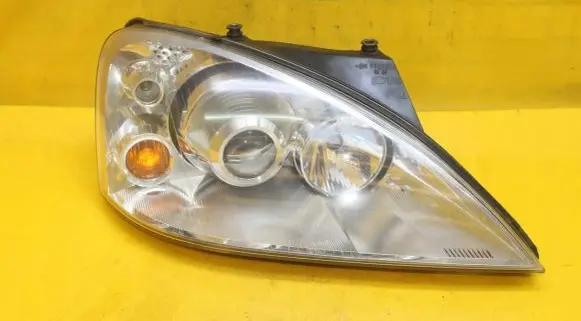 Ford Galaxy Headlight/headlamp
