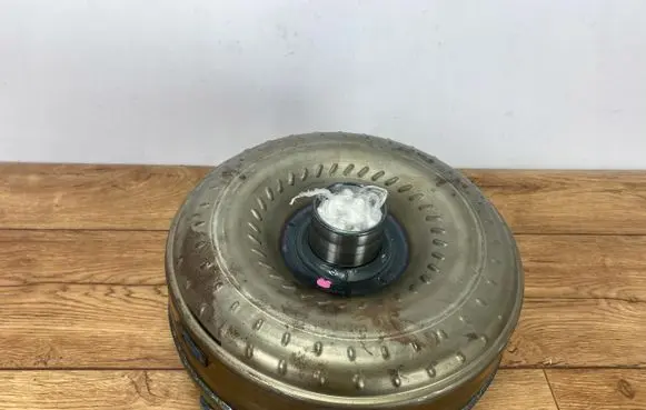 Jeep Wrangler Torque converter 68272765AA
