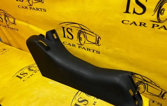 Chevrolet Corvette C5 (B) pillar trim (bottom) 10426018