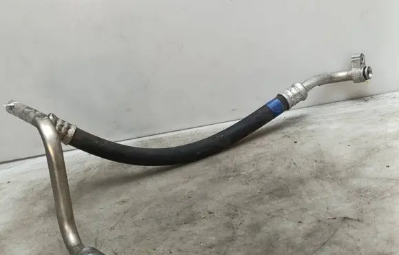 Toyota Avensis T270 Air conditioning (A/C) pipe/hose 8870405380 MF4453500373
