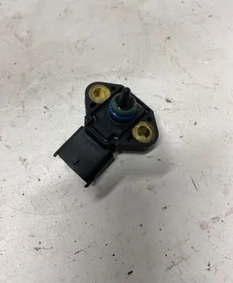 Porsche Panamera (970) Oil pressure sensor 94860621309 0261230267