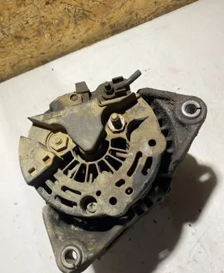 Opel Zafira A Generator/alternator
