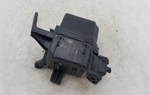 Nissan X-Trail T30 Fuse module NOCODE