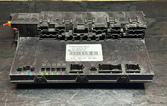 Mercedes-Benz E W211 Fuse module 2115455101
