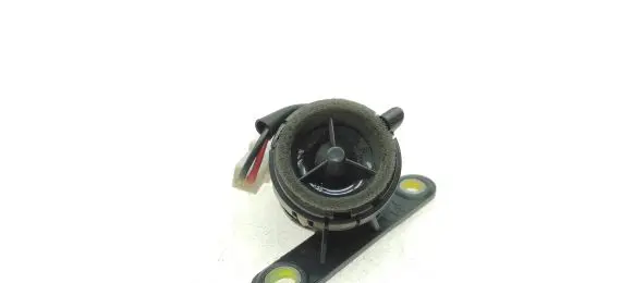 Front door high frequency speaker