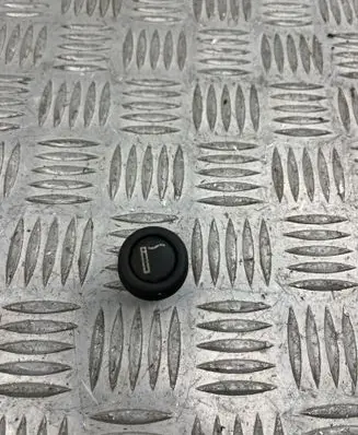 BMW 5 E60 E61 Cigarette lighter 8383214